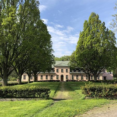 Dworek Bielin Eksteriør billede